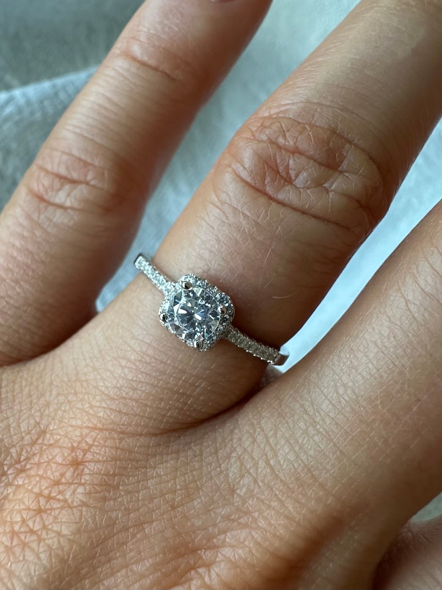 Élise ring | 925 Sterling Silver Rhodium Plated