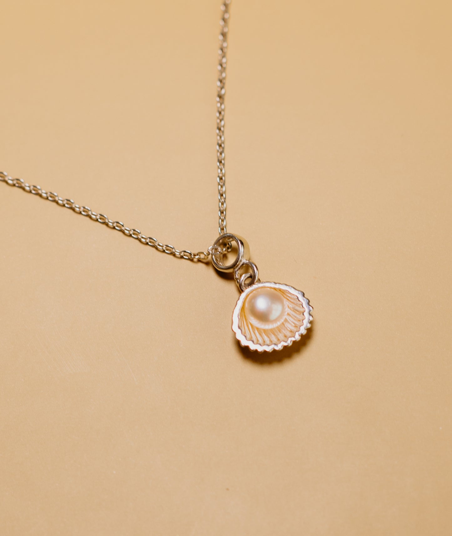 Oceana | Shell & Pearl Pendant Necklace