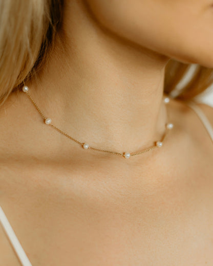 Lumière Necklace | Freshwater Pearl & Gold-Filled