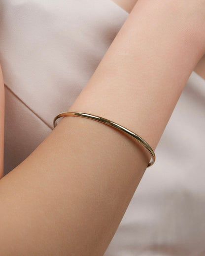 Ania Bangle