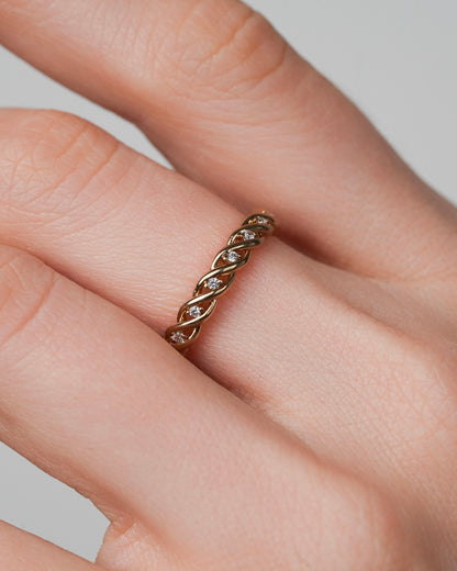 Yona Ring