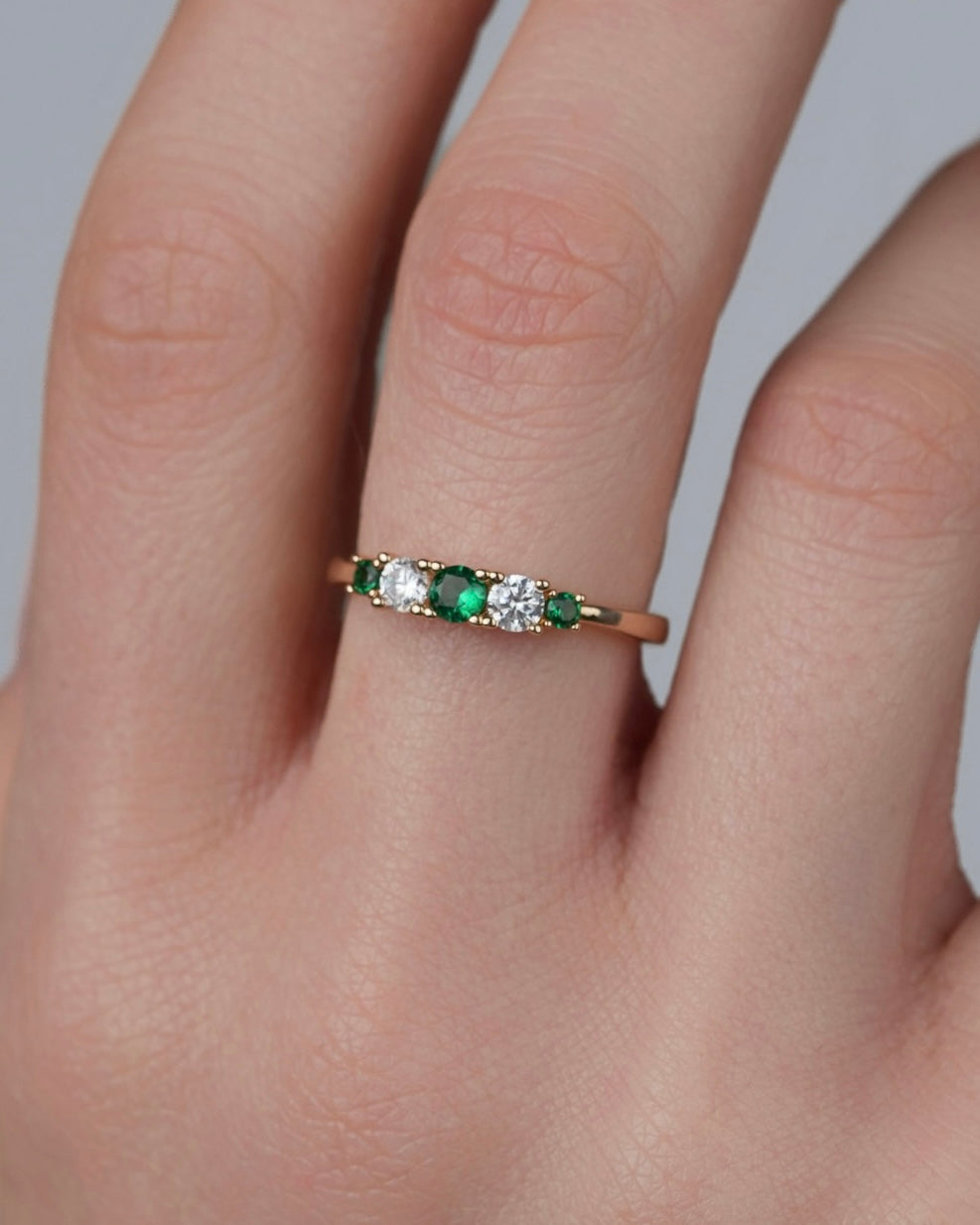 Mia Ring