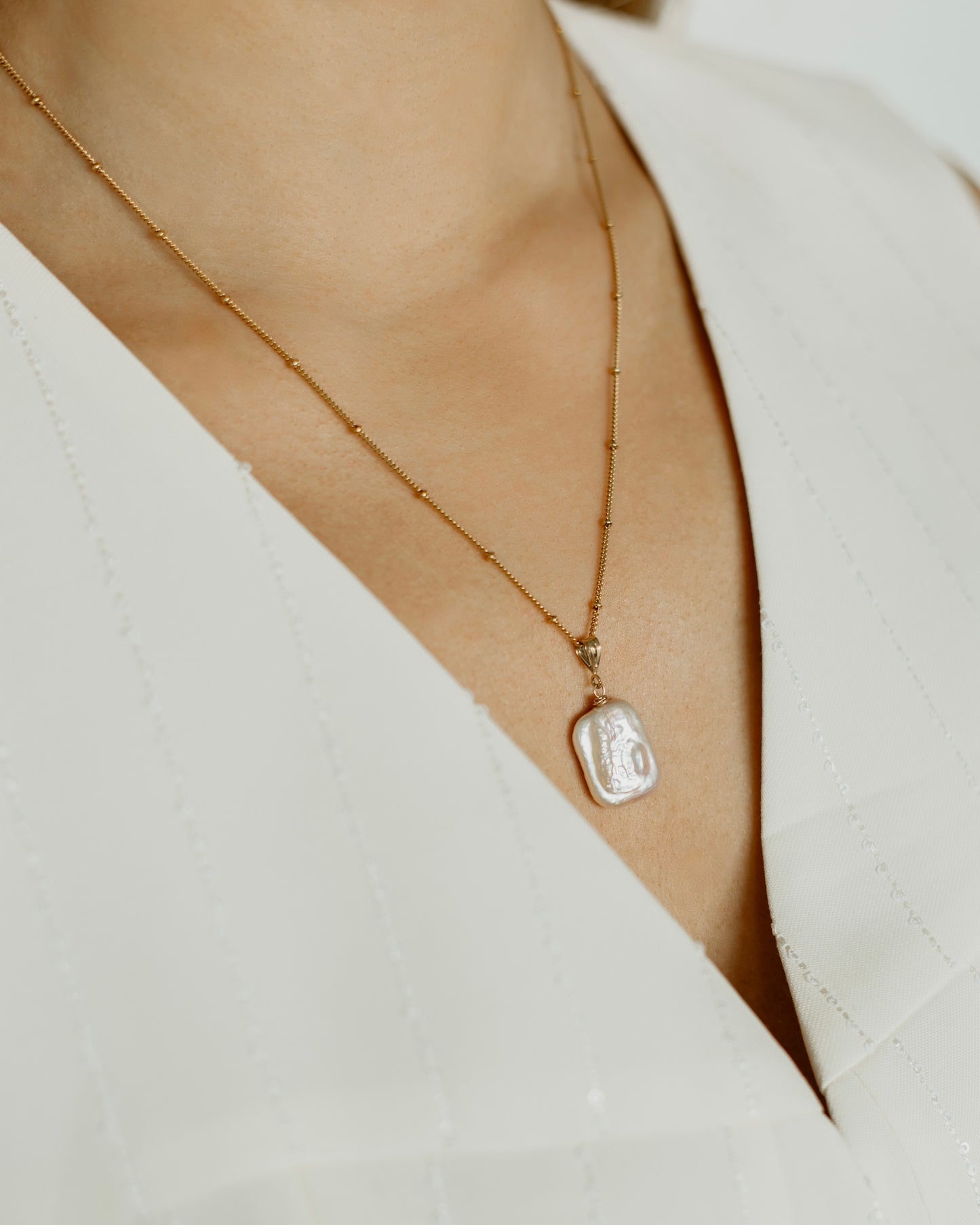 Nira | Pearl Medallion gold-filled Necklace