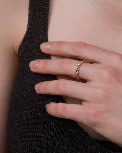 Yona Ring
