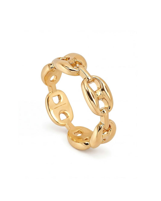 Chain link ring with rounded links and polished finish, 18K gold plated (3 microns)