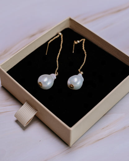 Lira | Baroque Pearl & Gold-Filled Threader Earrings